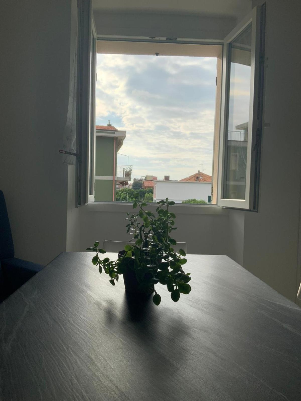 Casa Vacanze Romeo ピエトラ・リーグレ エクステリア 写真