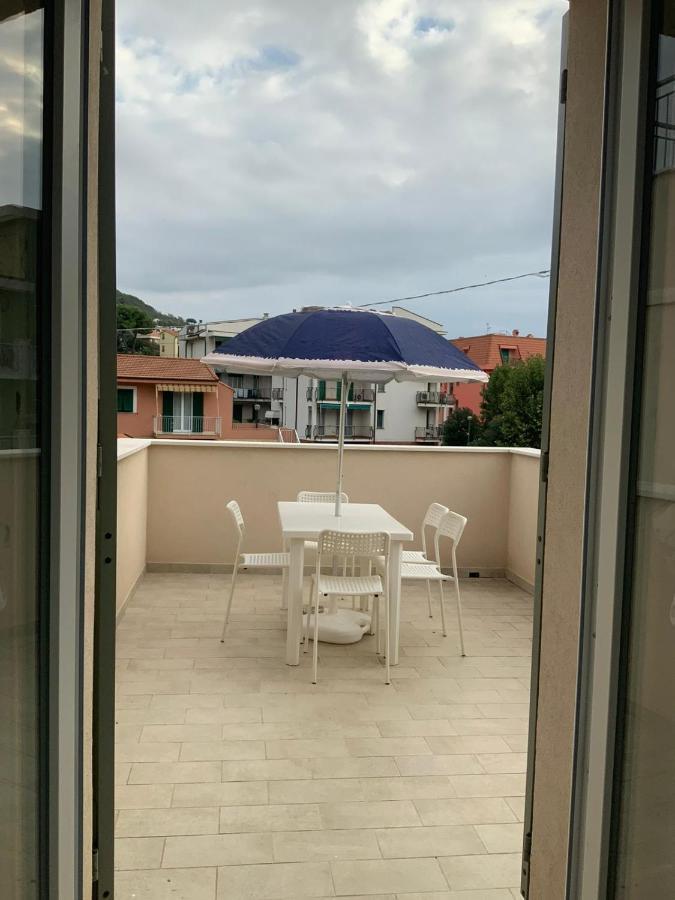 Casa Vacanze Romeo ピエトラ・リーグレ エクステリア 写真